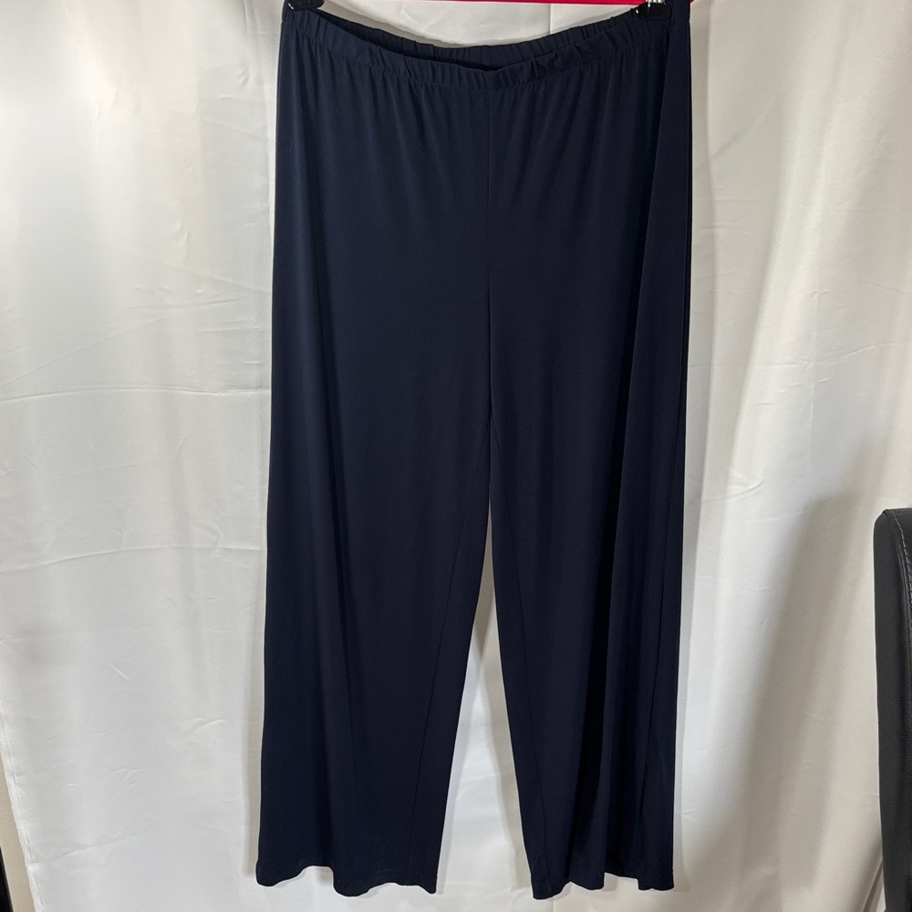 Chico's Women's The Ultimate Slim Fit Pant Pull-On Navy Size 2 wide Leg